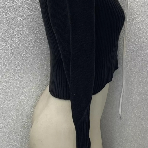 Janessa Leone Elise Sweater - Picture 5 of 10